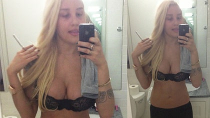 Police say actress Amanda Bynes has been arrested in midtown Manhattan after she heaved a marijuana bong out of a window.